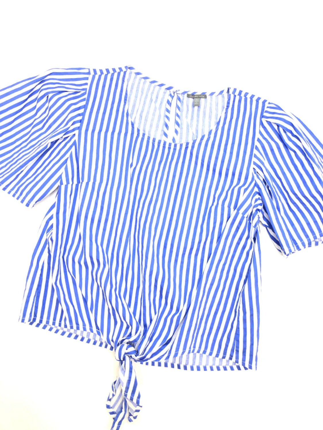 Charlotte Russe Short Sleeve Top Size Small