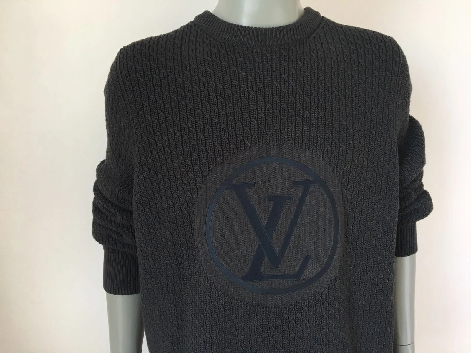 Circled LV Crewneck