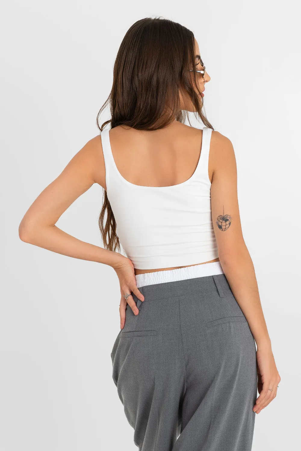 Crop top tirantes