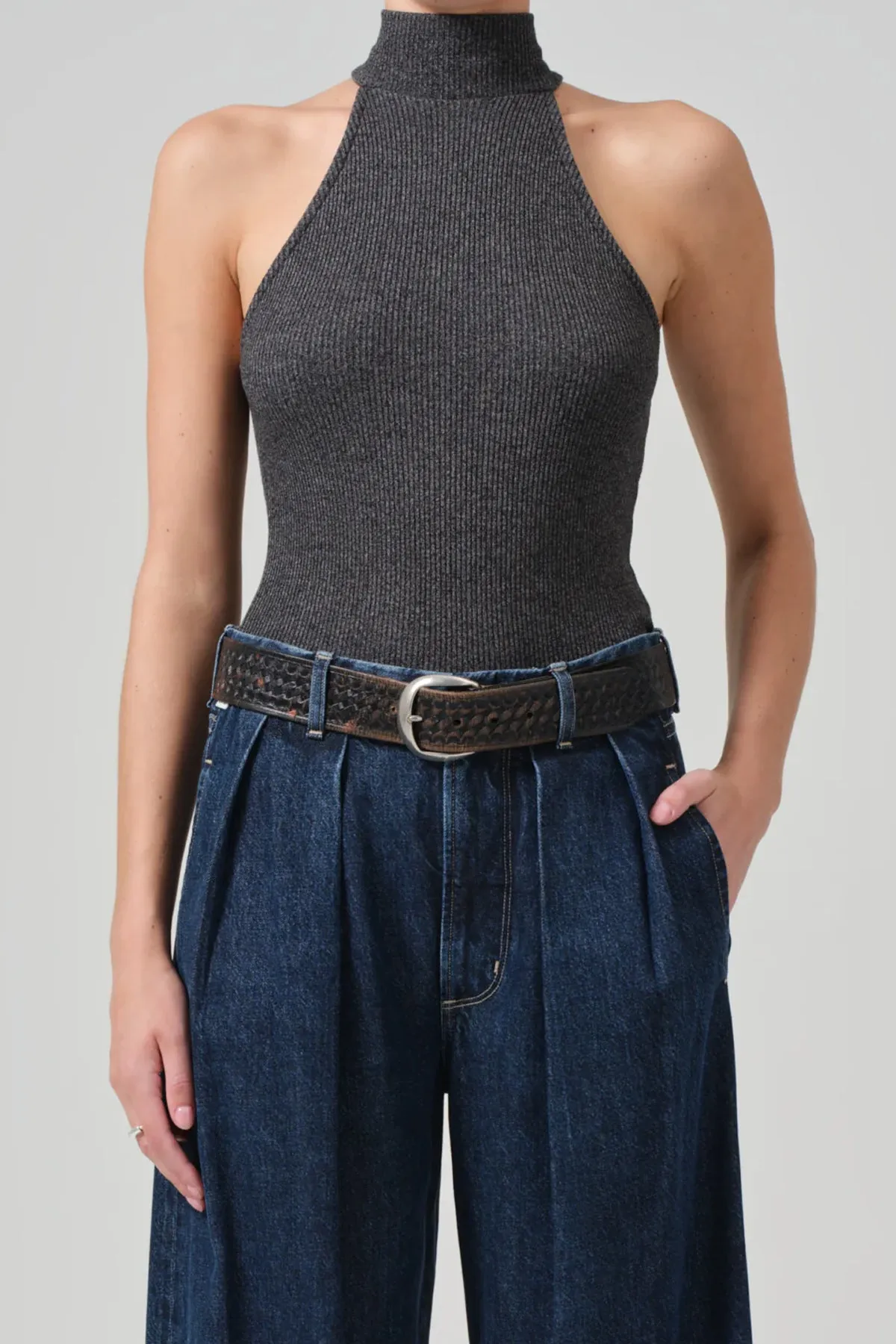 Dani Sleeveless Mock Neck in Black