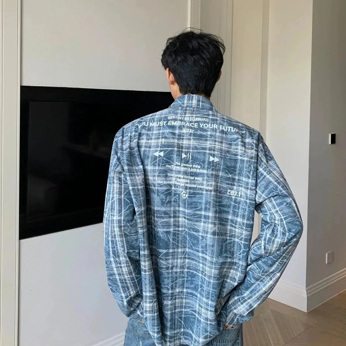 Long-sleeve Plaid Shirt