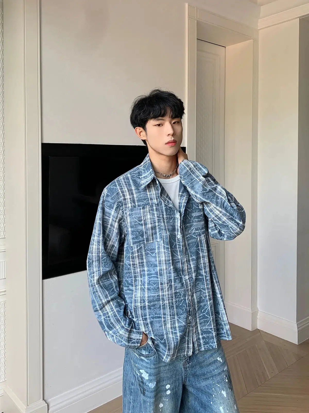 Long-sleeve Plaid Shirt