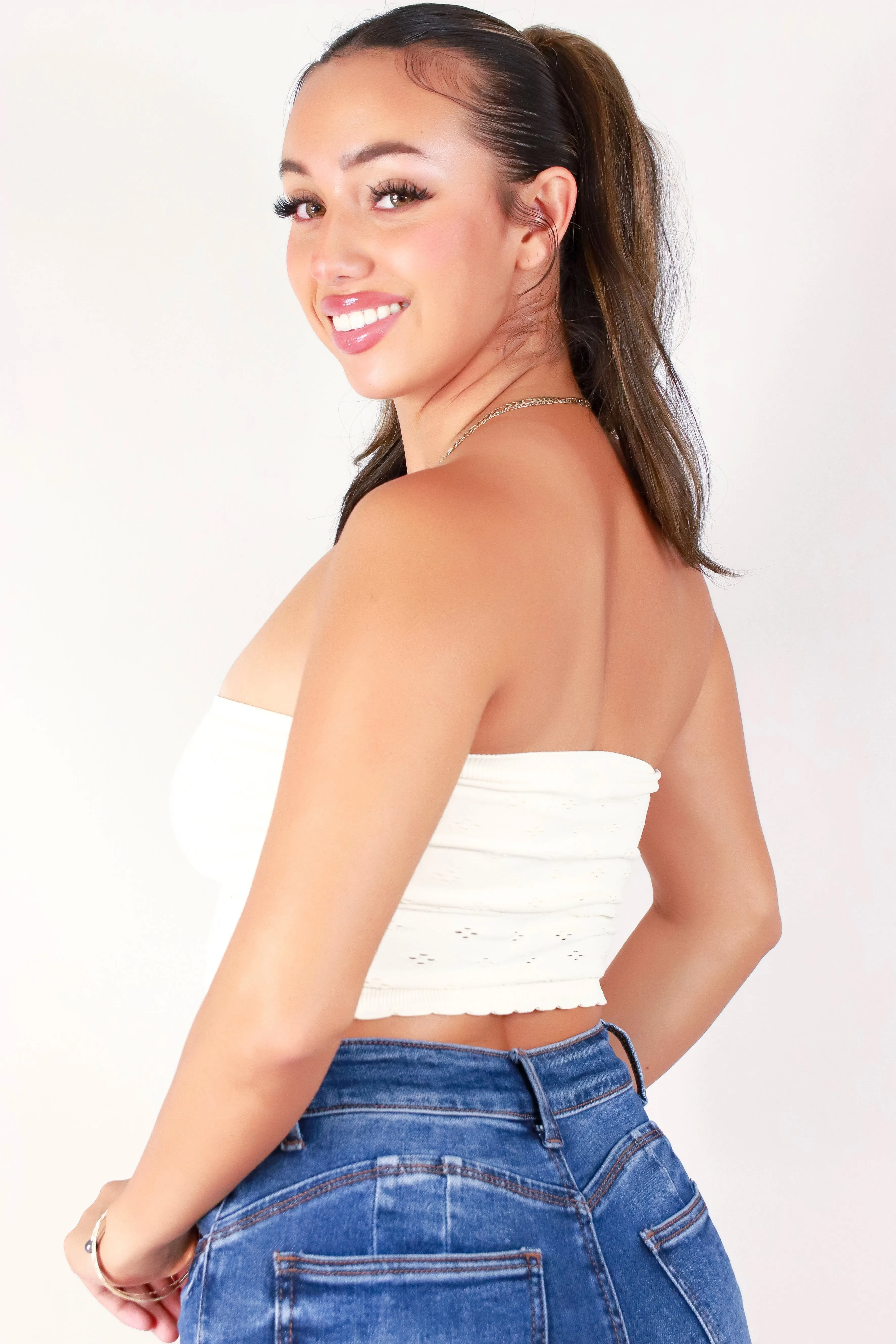 LOVE AT FIRST SIGHT TOP