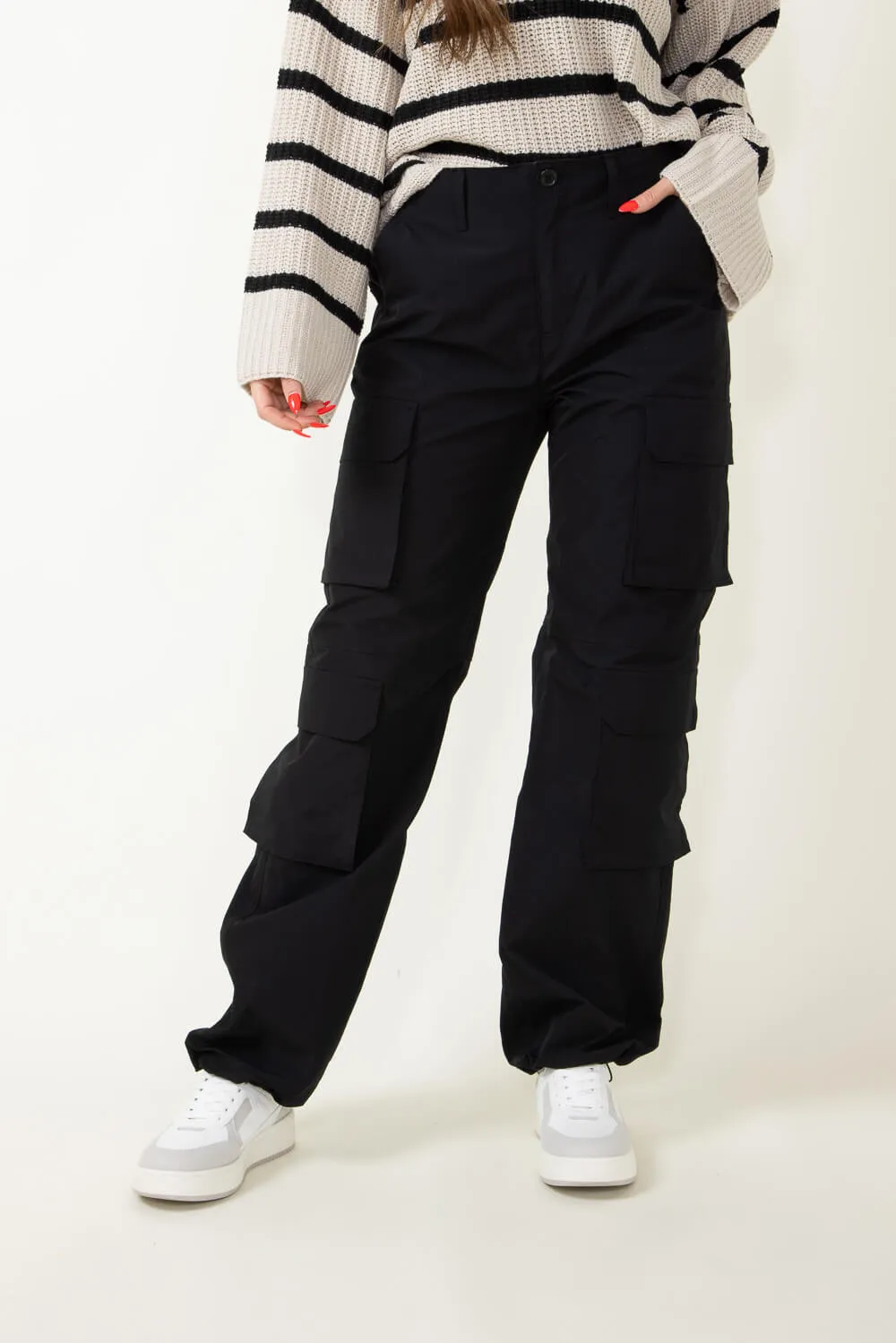 Love Tree Baggy Cargo Pants for Women in Black | 6870PN-BLACK