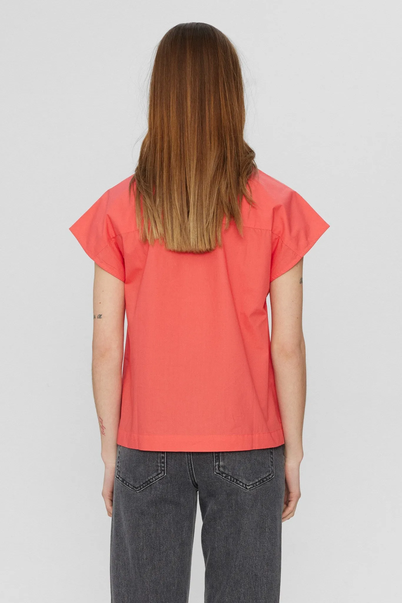 NUGIA SLEEVELESS SHIRT - Calypso Coral