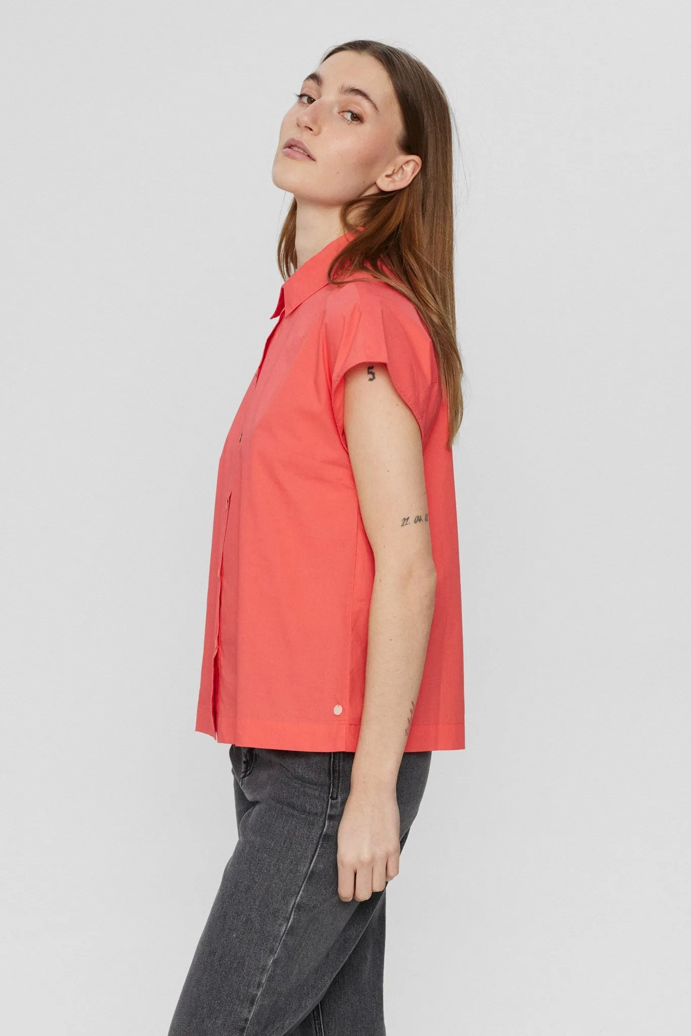 NUGIA SLEEVELESS SHIRT - Calypso Coral