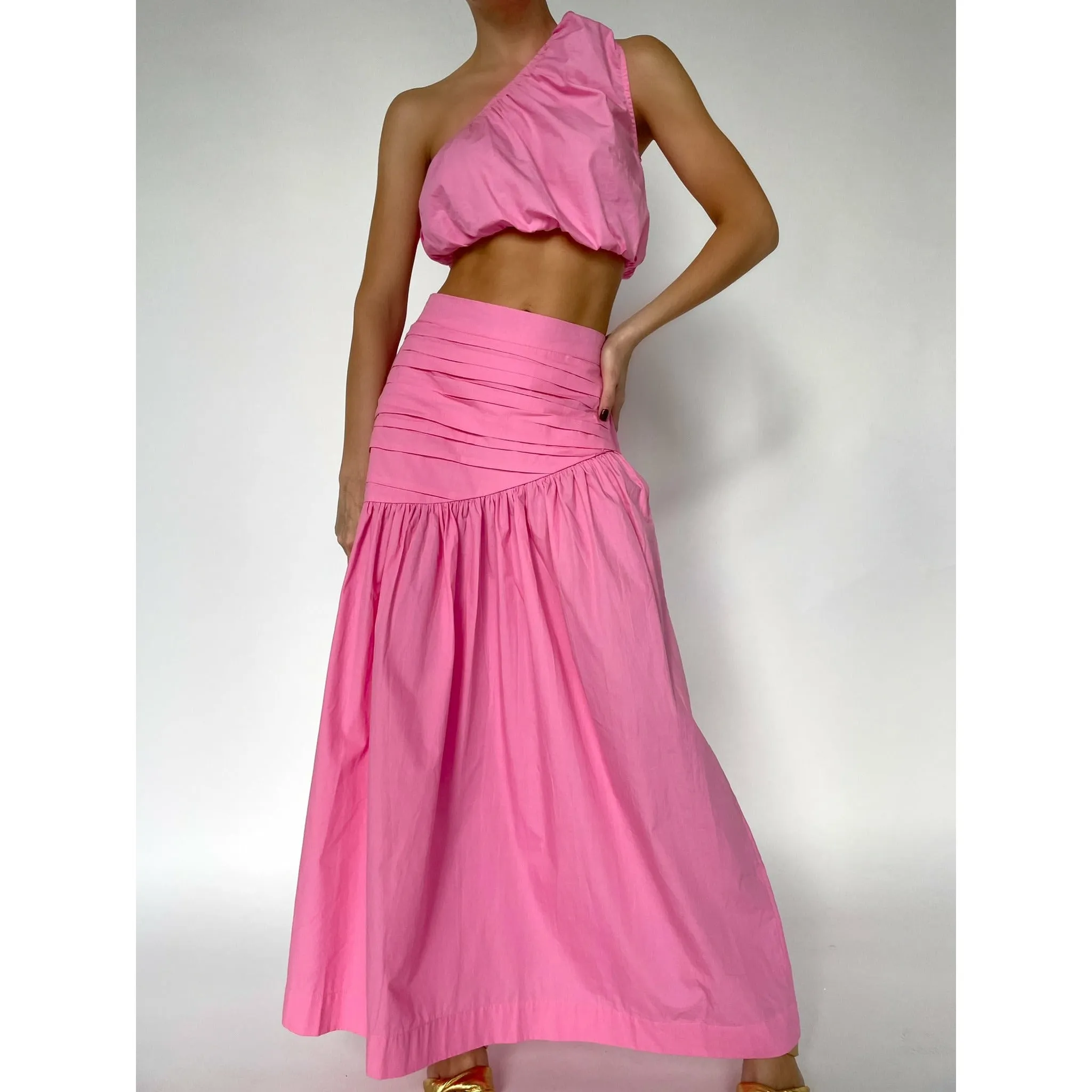 ONE SHOULDER CROP