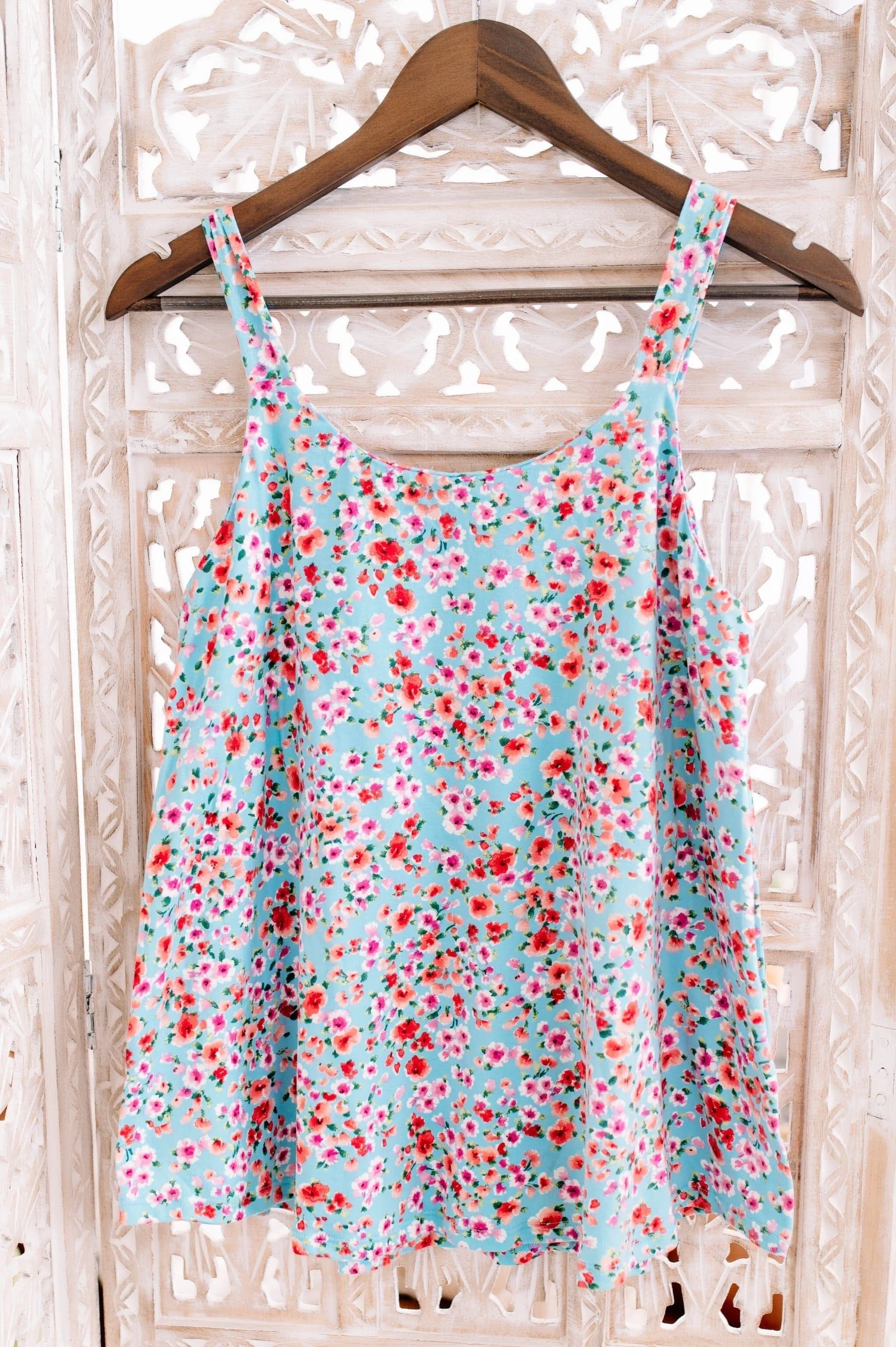 Reese Wide Strap Cami Tank in Ditsy Floral on Aqua
