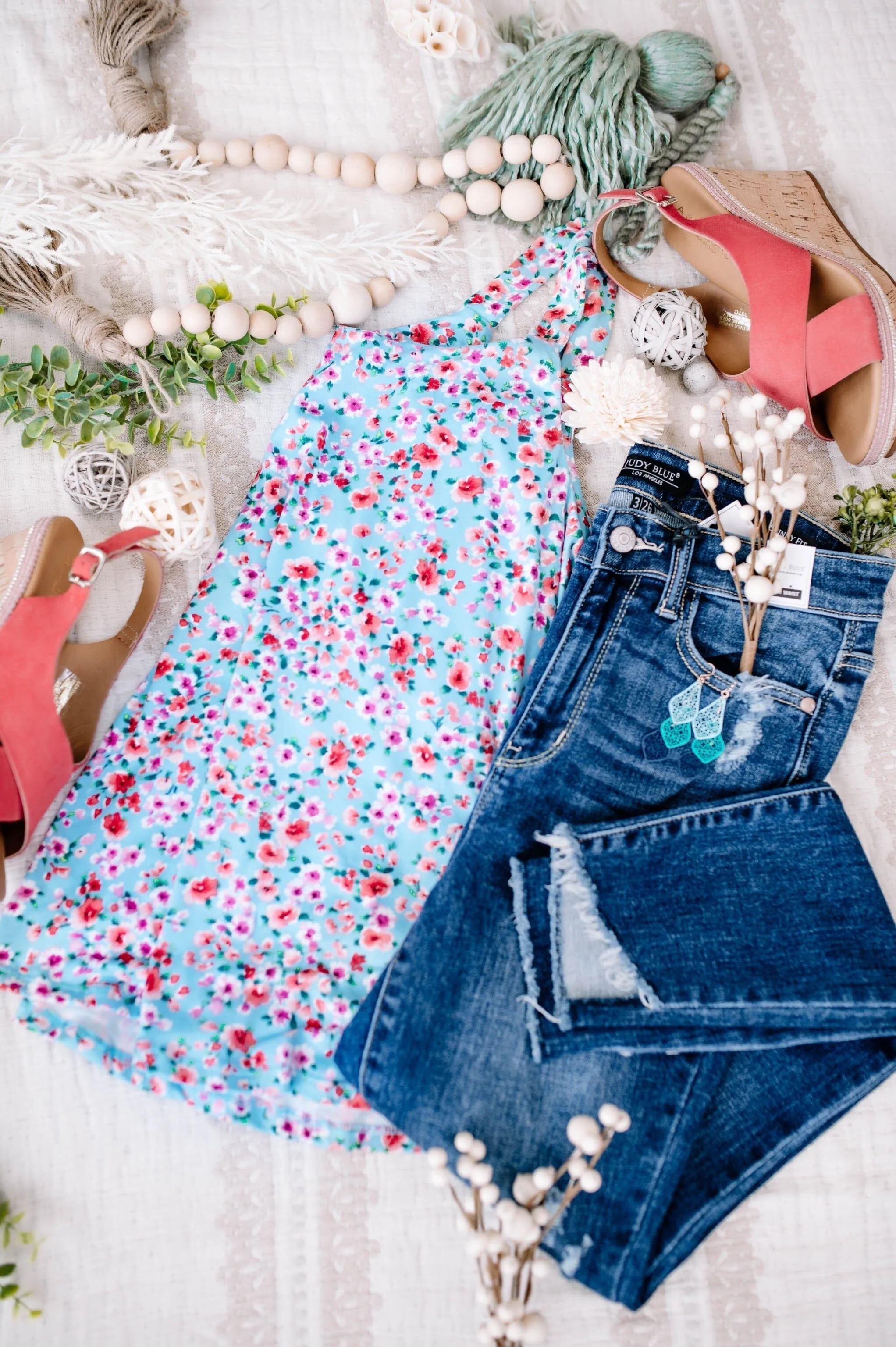 Reese Wide Strap Cami Tank in Ditsy Floral on Aqua