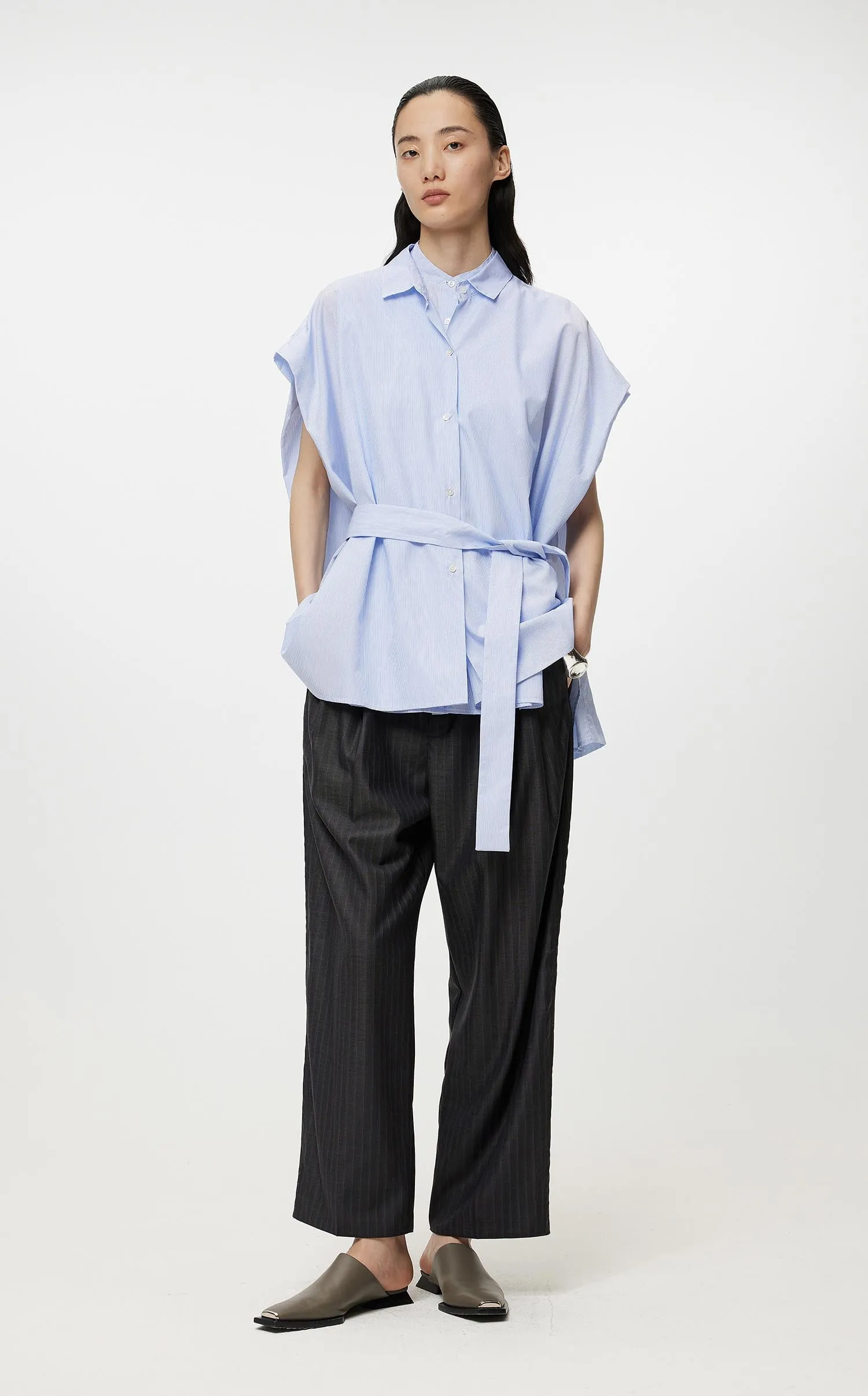 Shirt / JNBY Loose Fit Solid Sleeveless Shirt (100% Cotton)
