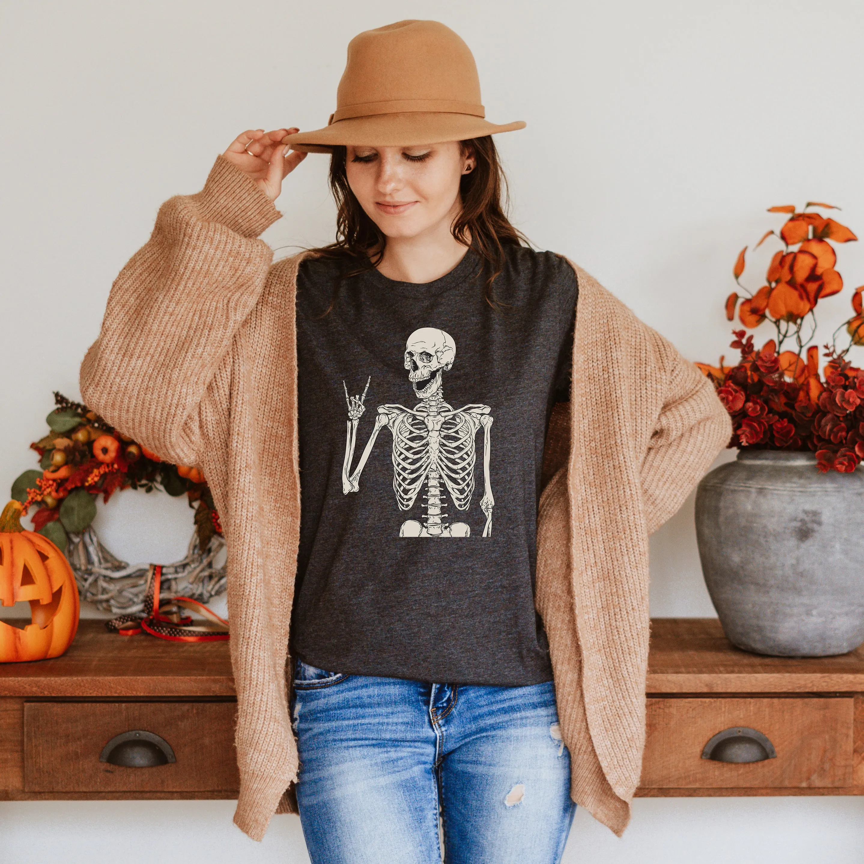 SKELETON ROCK 'N' ROLL TEE