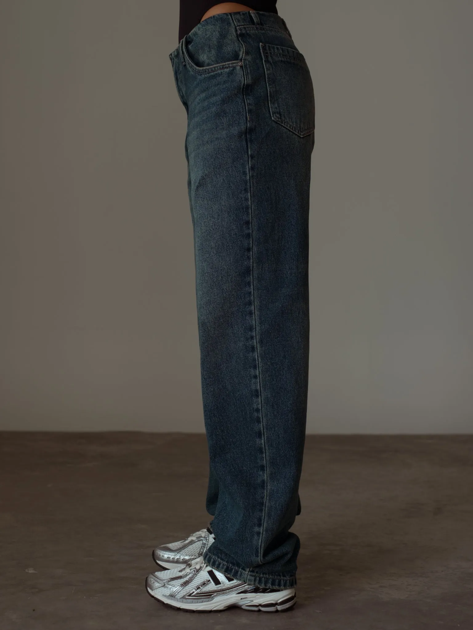 WAISTLESS  JEAN  - 20S DIRTY BLUE